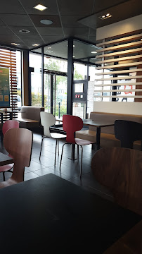 Atmosphère du Restauration rapide McDonald's à Saint-Ouen-l'Aumône - n°16