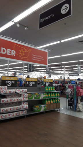 Discount Store «Walmart», reviews and photos, 1180 Fall River Ave, Seekonk, MA 02771, USA