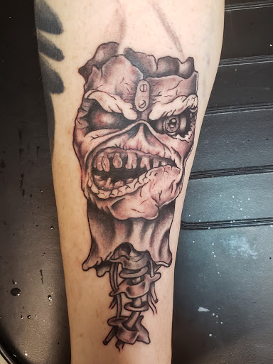 Tattoo Shop «Unlimited Mind Tattoo», reviews and photos, 1121 Texas Ave, Texas City, TX 77590, USA