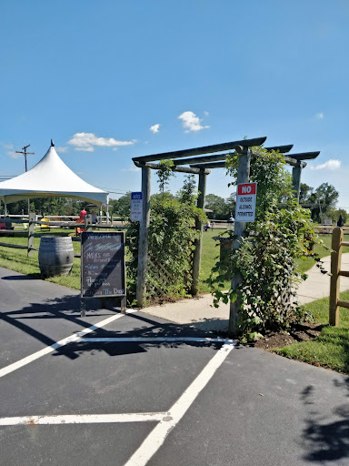 Winery «Cream Ridge Winery», reviews and photos, 145 County Rd 539, Cream Ridge, NJ 08514, USA