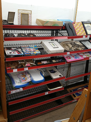 Flea Market «Apache Trail Swap Meet», reviews and photos, 9452 E Main St, Mesa, AZ 85207, USA