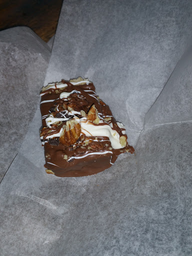 Bakery «Sugar Vault Desserts & Bakery», reviews and photos, 5606 Baltimore Ave, Hyattsville, MD 20781, USA