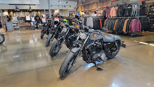 Harley-Davidson Dealer «Harley-Davidson of Indianapolis», reviews and photos, 4146 E 96th St, Indianapolis, IN 46240, USA