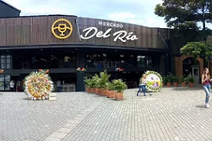 Mercado del Río image