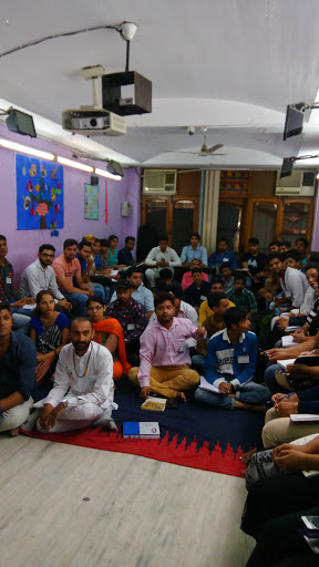 Bhaskar School of English Language & Conversation- English Conversation Classes in Paschim Vihar