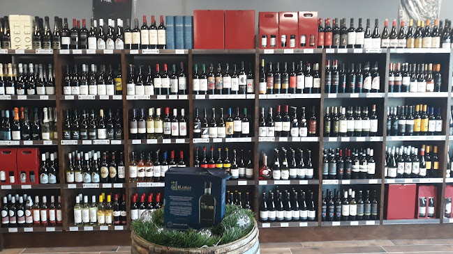 Reviews of DC Wines Boucher in Belfast - Liquor store