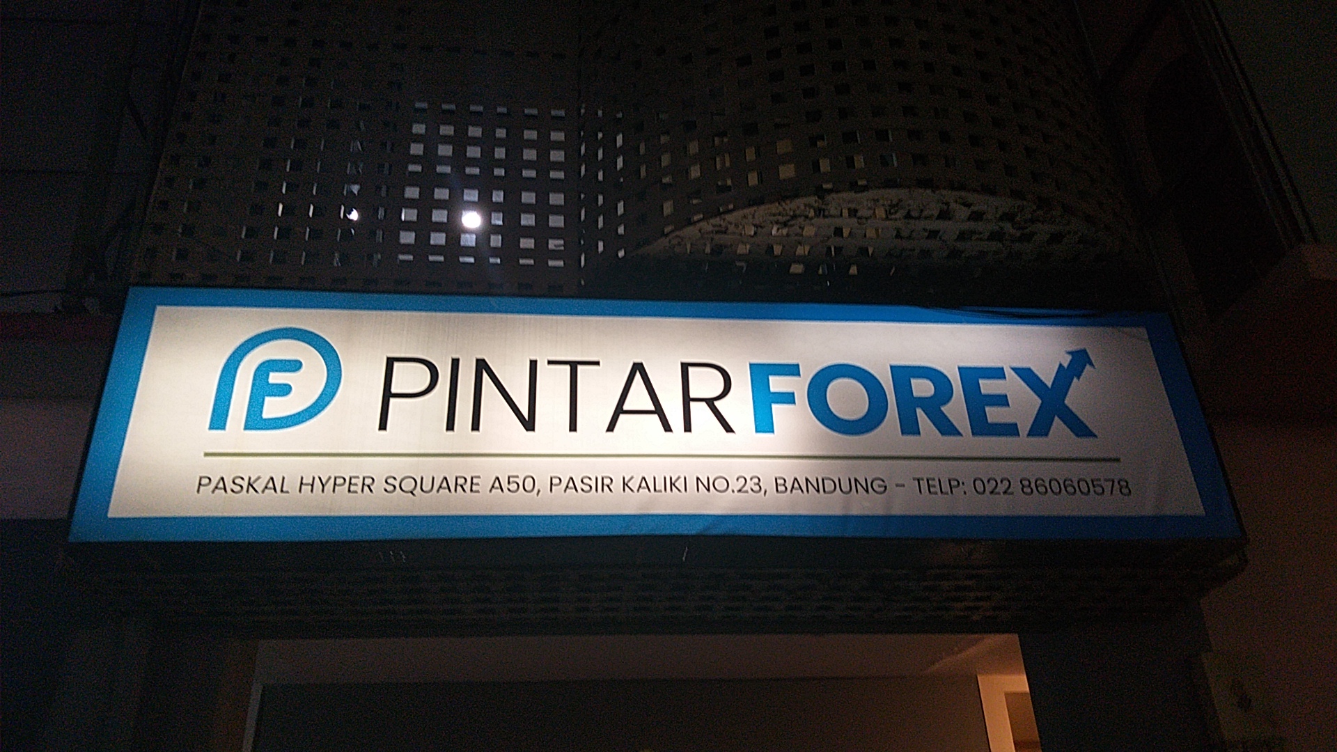 Pintarforex.com Photo