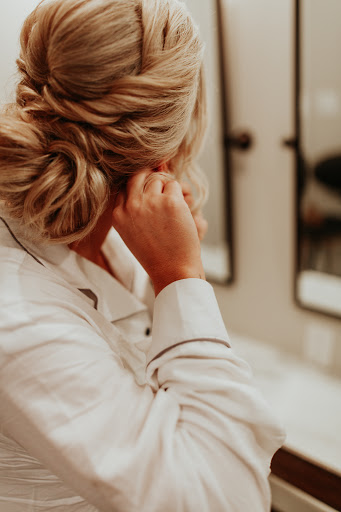 Beauty Salon «Timothy John Salon & Spa», reviews and photos, 404 W Green St, Urbana, IL 61801, USA