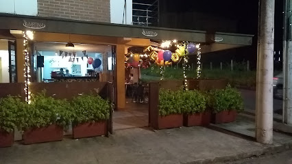 Martina Restaurante - Parque centenario, Cl. 8 #4-70, Ibagué, Tolima, Colombia