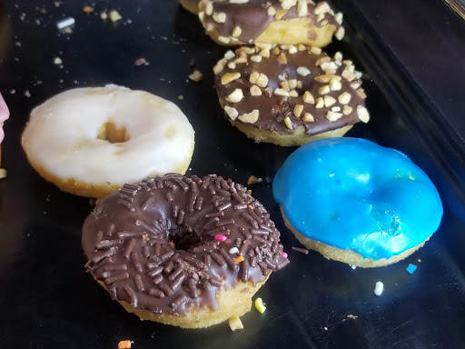 Donut Shop «Yum Yum Donuts», reviews and photos, 9 Fremont Ave, Alhambra, CA 91801, USA