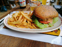 Hamburger du Restaurant français Le Comptoir des Johnnies à Plouénan - n°1