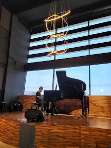 Piano - The Piano Institute