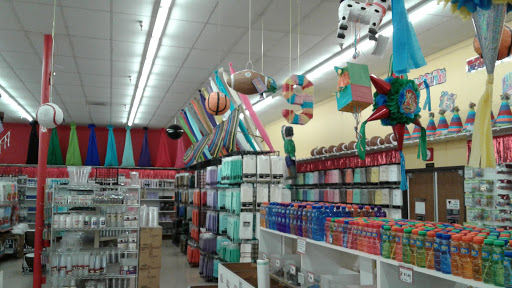 Party Store «Under the Big Top Party Store», reviews and photos, 5121 College Oak Dr, Sacramento, CA 95841, USA