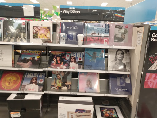 Department Store «Target», reviews and photos, 579 Grand Army of the Republic Hwy #5, Swansea, MA 02777, USA