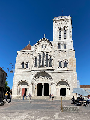 Le Champ des Possibles entre Chablis et Tonnerre à Tonnerre