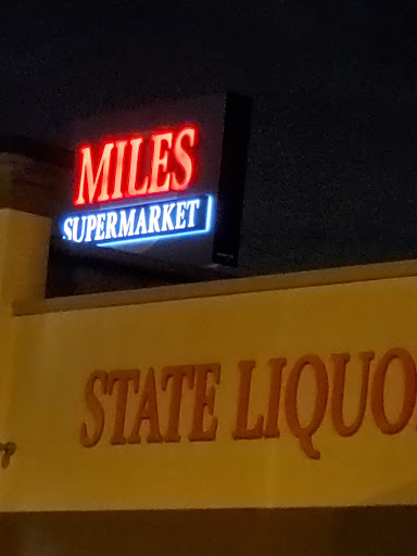 Grocery Store «Miles Supermarket», reviews and photos, 4127 E 131st St, Cleveland, OH 44105, USA