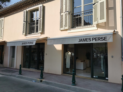 Magasin de vêtements James Perse Saint-Tropez