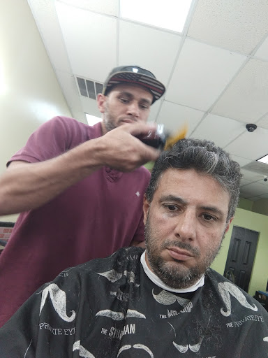 Barber Shop «Just Blaze Barber Shop Inc», reviews and photos, 2451 E Semoran Blvd, Apopka, FL 32703, USA