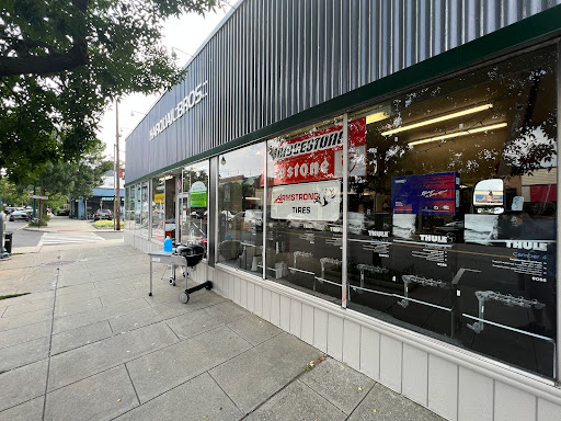 Harquail Brothers Inc, 324 Springfield Ave, Summit, NJ 07901, USA, 