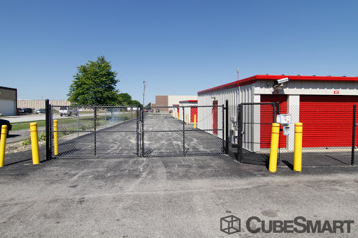 Self-Storage Facility «CubeSmart Self Storage», reviews and photos, 1750 Busse Rd, Elk Grove Village, IL 60007, USA