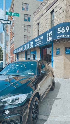 Auto Body Shop «G&B Collision Center», reviews and photos, 569 Grand Ave, Brooklyn, NY 11238, USA