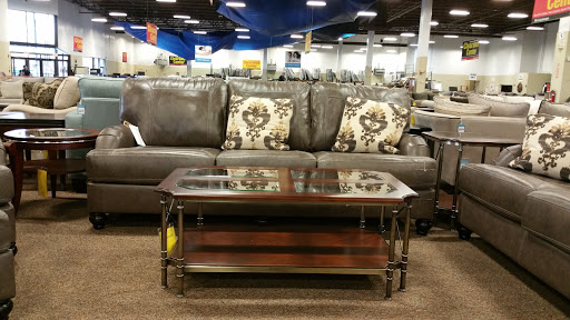 Furniture Store «Raymour & Flanigan Furniture and Mattress Clearance Center», reviews and photos, 1799 Boston Post Rd, Milford, CT 06460, USA