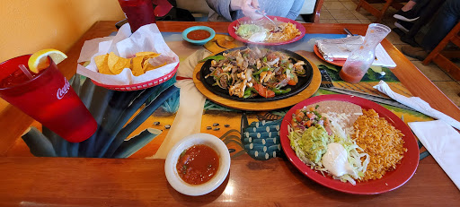 Mexican Restaurant «El Portal», reviews and photos, 1640 S 11th St, Nebraska City, NE 68410, USA