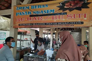 Pasar Ngasem image