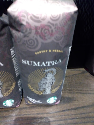 Coffee Shop «Starbucks», reviews and photos, 4255 Genesee St #100, Cheektowaga, NY 14225, USA