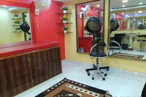 D V S BEAUTY CAFE & COSMETICS ( Female Salon ) image