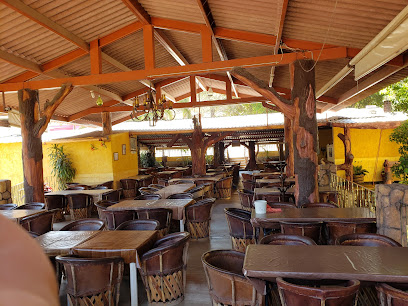 Restaurante  El Cerezo  - Cam. a la Presa, 47993 Huáscato, Jal., Mexico