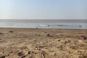 Umbergaon Beach image