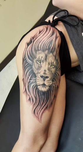 Tattoo Shop «Stay Gold Tattoo Studio», reviews and photos, 1351 Decatur Hwy Suite 115 ,117, Fultondale, AL 35068, USA