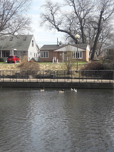 Park «Lake Shore Park», reviews and photos, 9610 E Shore Dr, Oak Lawn, IL 60453, USA