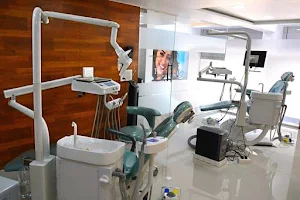 Suyash center for advanced dentistry image
