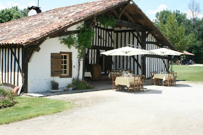 Le Parc du Chateau à Belhade