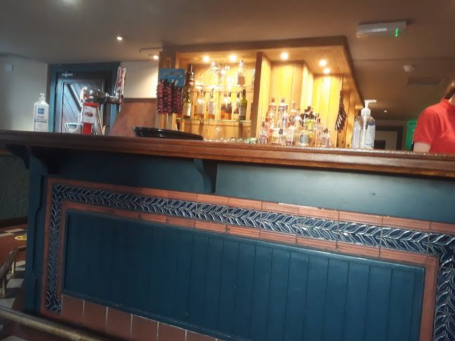 Reviews of Calderwood Inn in Glasgow - Pub