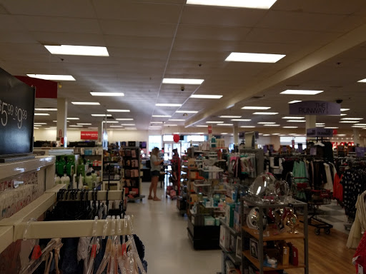 Department Store «T.J. Maxx», reviews and photos, 1 Worcester Rd, Framingham, MA 01701, USA