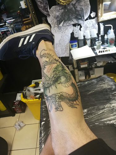 inkglorious Tattoo Studio - Tatoo shop