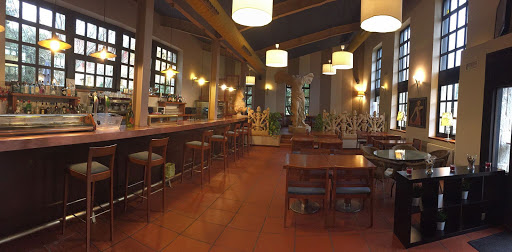 Restaurante Cachivache La Cabrera en La Cabrera