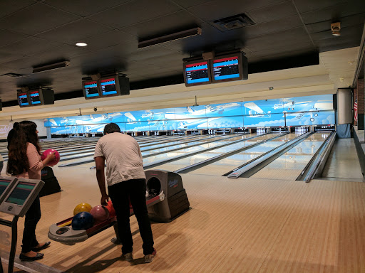 Bowling Alley «Airport Lanes», reviews and photos, 190 E Airport Blvd, Sanford, FL 32773, USA