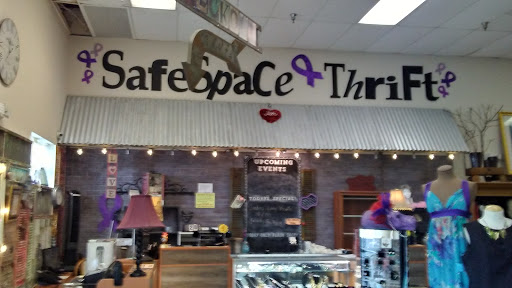 Thrift Store «SafeSpace Thrift Shoppe», reviews and photos, 10011 US-1, Port St Lucie, FL 34952, USA