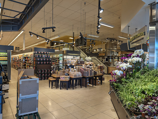 Grocery Store «Metropolitan Market Sand Point», reviews and photos, 5250 40th Ave NE, Seattle, WA 98105, USA