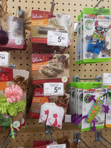 Pet Supply Store «Petco Animal Supplies», reviews and photos, 1210 Marvin Rd NE, Lacey, WA 98516, USA