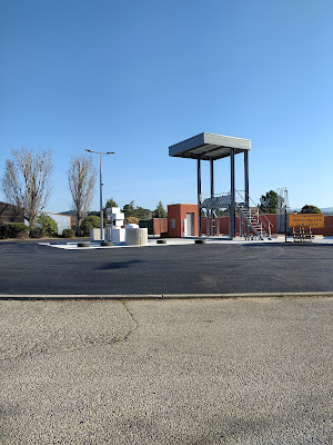 Station service 24h24 à Roussillon