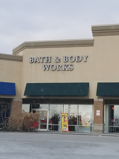 Bath & Body Works, 9857 Waterstone Blvd, Cincinnati, OH 45249, USA, 