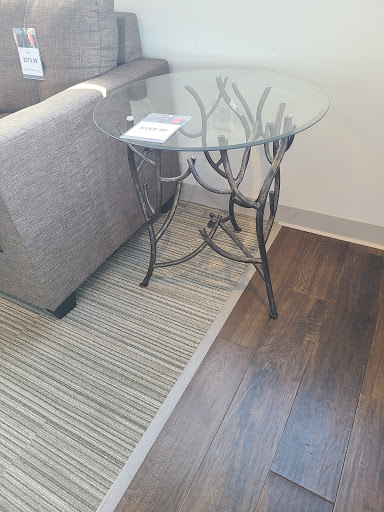 Furniture Rental Service «CORT Furniture Rental and Clearance center», reviews and photos, 1207 N Boulevard, Richmond, VA 23230, USA