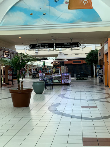 Shopping Mall «West Oaks Mall», reviews and photos, 9401 W Colonial Dr, Ocoee, FL 34761, USA