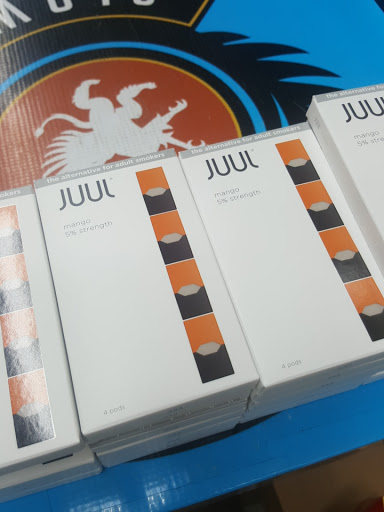 Party Store «Express Tobacco Vapor & Liqour Outlet», reviews and photos, 704 S Lapeer Rd, Lake Orion, MI 48362, USA