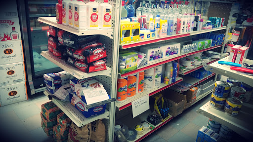 Convenience Store «K-V Bottle Shop», reviews and photos, 5200 Lake Isabella Blvd, Lake Isabella, CA 93240, USA